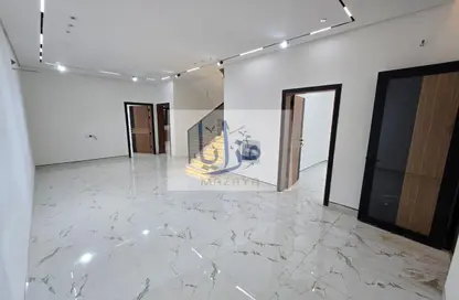 فيلا - 5 غرف نوم - 6 حمامات للبيع في الحليو 2 - الحليو - عجمان