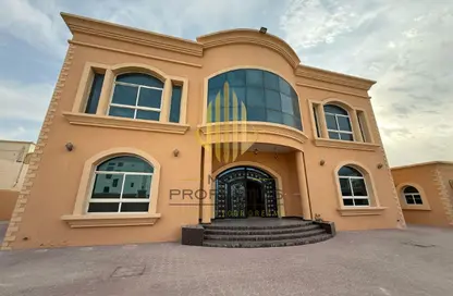 Villa - 5 Bedrooms - 6 Bathrooms for rent in Al Khawaneej 1 - Al Khawaneej - Dubai