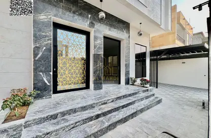 Villa - 5 Bedrooms - 7 Bathrooms for sale in Al Yasmeen 1 - Al Yasmeen - Ajman