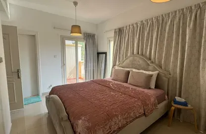 فيلا - 2 غرف نوم - 3 حمامات للايجار في الينابيع 8 - الينابيع - دبي