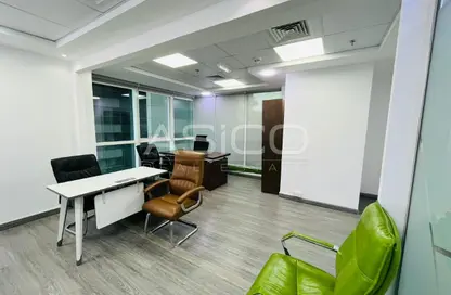 Business Centre - Studio for rent in Latifa Tower - Sheikh Zayed Road - Dubai