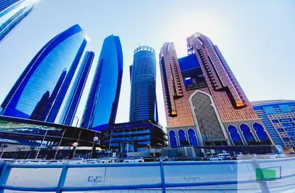 شقة - 2 غرف نوم - 3 حمامات للايجار في 4 برج الاتحاد - أبراج الاتحاد - شارع الكورنيش - أبوظبي