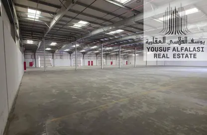 Warehouse - Studio - 2 Bathrooms for rent in Emirates Industrial City - Sharjah