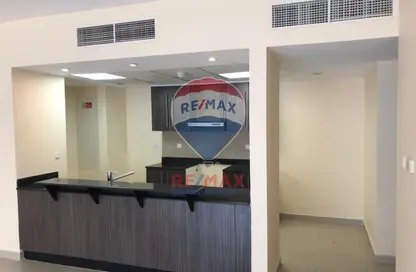 Apartment - 1 Bedroom - 2 Bathrooms for sale in Tower 27 - Al Reef Downtown - Al Reef - Abu Dhabi