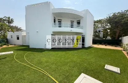 Villa - 4 Bedrooms - 4 Bathrooms for rent in Jumeirah 2 Villas - Jumeirah 2 - Jumeirah - Dubai
