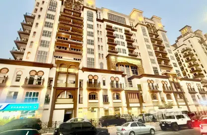 Apartment - 1 Bedroom - 3 Bathrooms for rent in Spanish Andalusian - Canal Residence - Dubai Sports City - Dubai