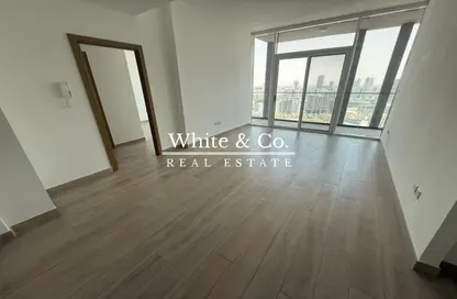 Apartment - 3 Bedrooms - 1 Bathroom for sale in BLOOM TOWERS A - Bloom Towers - Jumeirah Village Circle - Dubai