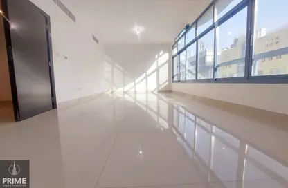 Apartment - 3 Bedrooms - 4 Bathrooms for rent in Electra Street - Abu Dhabi