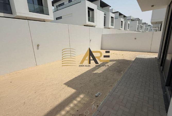 15102099 - Property Image 3