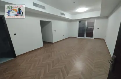 Apartment - 3 Bedrooms - 3 Bathrooms for rent in Al Mowaihat 3 - Al Mowaihat - Ajman