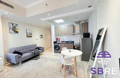 Apartment - Studio - 1 Bathroom for rent in Dunya Tower - Burj Khalifa Area - Downtown Dubai - Dubai