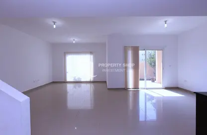 Villa - 4 Bedrooms - 5 Bathrooms for sale in Mediterranean Style - Al Reef Villas - Al Reef - Abu Dhabi