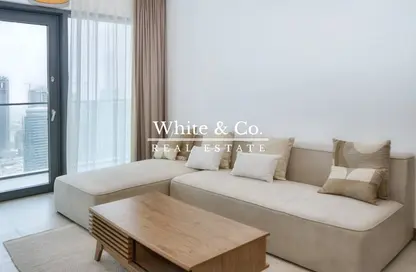 Apartment - 2 Bedrooms - 2 Bathrooms for sale in Vida Residences Dubai Marina - Dubai Marina - Dubai