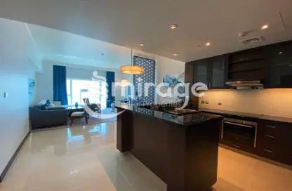 Kitchen image for: Apartment - 2 Bedrooms - 3 Bathrooms for sale in Fairmont Marina Residences - The Marina - Abu Dhabi, Image 1