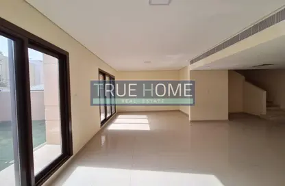 فيلا - 4 غرف نوم - 5 حمامات للايجار في الزاهية - تجارية مويلح - الشارقة