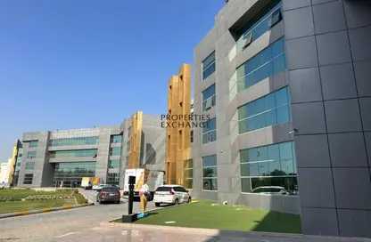 Business Centre - Studio for sale in Schon Business Park - Dubai Investment Park (DIP) - Dubai