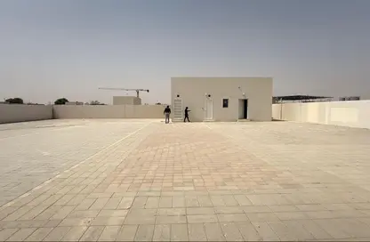 أرض - استوديو للايجار في البليده - البطائح - الشارقة