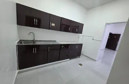 Apartment - Studio - 1 Bathroom for rent in Mohamed Bin Zayed Centre - Mohamed Bin Zayed City - Abu Dhabi