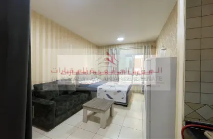 شقة - 1 حمام للايجار في برج عالية - النهدة - الشارقة
