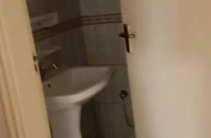 شقة - غرفة نوم - 2 حمامات للايجار في النبعة - الشرق - الشارقة