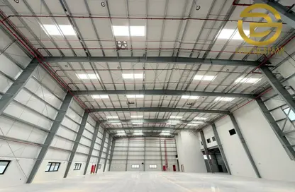 Warehouse - Studio - 4 Bathrooms for rent in Technology Park - Dubai