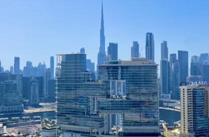 Apartment - 1 Bedroom - 2 Bathrooms for rent in Tower B - DAMAC Towers by Paramount - Business Bay - Dubai