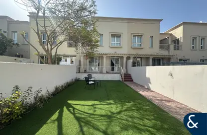 فيلا - 2 غرف نوم - 2 حمامات للايجار في الينابيع 11 - الينابيع - دبي