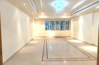 شقة - 3 غرف نوم - 4 حمامات للايجار في كورنيش الخالدية - الخالدية - أبوظبي
