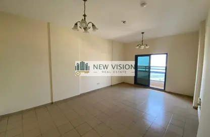 شقة - 2 غرف نوم - 2 حمامات للايجار في شارع التعاون الجديد - التعاون - الشارقة