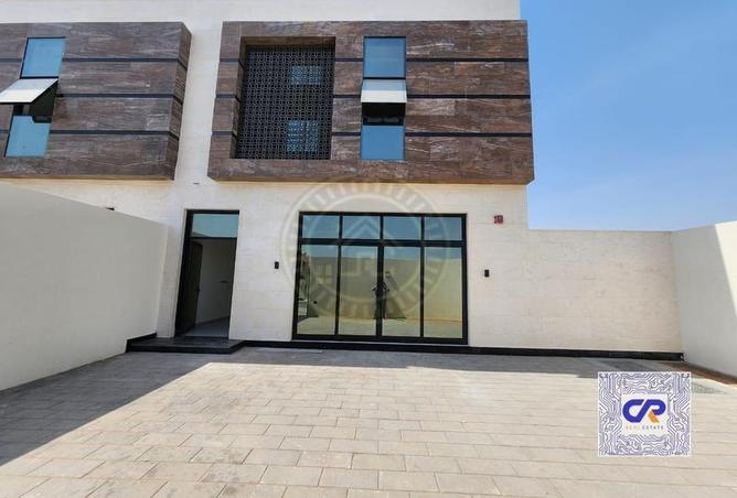 12234190 - Property Image 3
