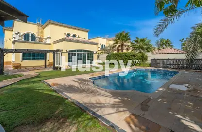 Villa - 4 Bedrooms - 5 Bathrooms for rent in Legacy - Jumeirah Park - Dubai