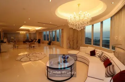 Penthouse - 5 Bedrooms for sale in Al Majaz 1 - Al Majaz - Sharjah