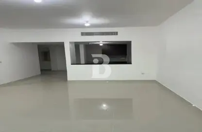 Empty Room image for: Apartment - 1 Bathroom for sale in Al Maha Tower - Marina Square - Al Reem Island - Abu Dhabi, Image 1