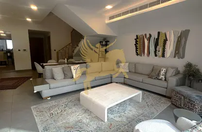 Villa - 4 Bedrooms - 6 Bathrooms for rent in Solitaire Casa - Jumeirah Village Circle - Dubai
