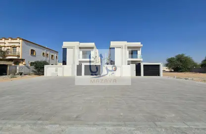 Villa - 5 Bedrooms - 7 Bathrooms for sale in Al Mowaihat 1 - Al Mowaihat - Ajman
