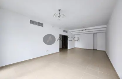 Empty Room image for: Duplex - 2 Bedrooms - 3 Bathrooms for sale in Jumeirah Bay X1 - Jumeirah Bay Towers - Jumeirah Lake Towers - Dubai, Image 1