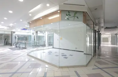 متجر - استوديو للايجار في السلام سنتر - نايف - ديرة - دبي