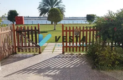Garden image for: Villa - 4 Bedrooms - 5 Bathrooms for rent in Seashore - Abu Dhabi Gate City - Abu Dhabi, Image 1