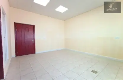 Apartment - 1 Bathroom for rent in Mohammed Villas 6 - Mohamed Bin Zayed City - Abu Dhabi