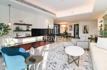 Living / Dining Room image for: Apartment - 2 Bedrooms - 3 Bathrooms for sale in Burj Lake Hotel - The Address DownTown - Downtown Dubai - Dubai, Image 1