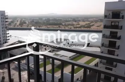 Apartment - 1 Bedroom - 1 Bathroom for sale in Waters Edge - Yas Island - Abu Dhabi
