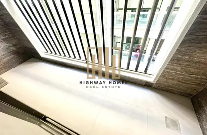 شقة - غرفة نوم - 2 حمامات للايجار في بناية مويليح 3 - مويلح - الشارقة شقة - غرفة نوم - 2 حمامات للايجار في بناية مويليح 3 - مويلح - الشارقة