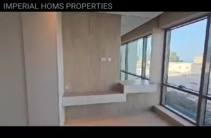 Apartment - Studio - 1 Bathroom for rent in Al Khan Lagoon Tower - Al Khan Lagoon - Al Khan - Sharjah