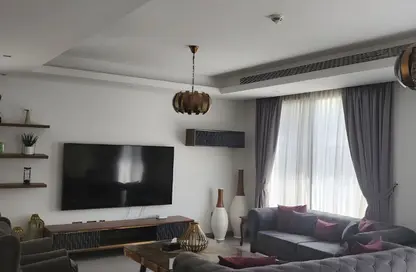 فيلا - 4 غرف نوم - 5 حمامات للايجار في ريدوودز - فدان ياس - جزيرة الياس - أبوظبي