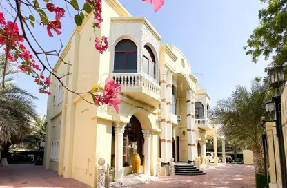 Villa - 7 Bedrooms - 7+ Bathrooms for rent in Sector E - Emirates Hills - Dubai