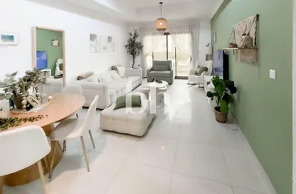 شقة - 2 غرف نوم - 3 حمامات للبيع في جي 24 - منطقة 11 - قرية الجميرا سركل - دبي