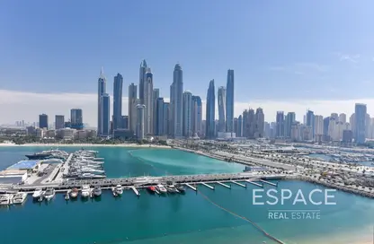 Apartment - 2 Bedrooms - 2 Bathrooms for sale in Marina Vista - EMAAR Beachfront - Dubai Harbour - Dubai