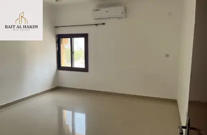 Apartment - 3 Bedrooms - 2 Bathrooms for rent in Al Rumailah building - Al Rumailah 2 - Al Rumaila - Ajman