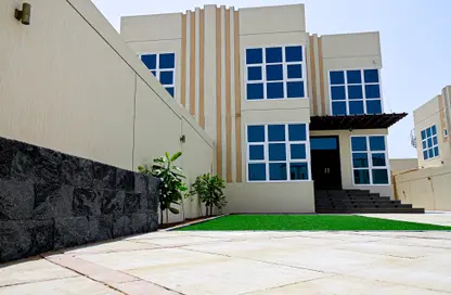 Villa - 4 Bedrooms - 5 Bathrooms for rent in Barashi - Al Badie - Sharjah