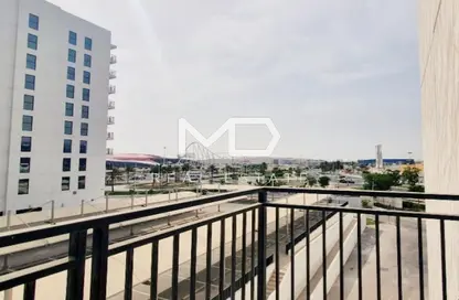 Apartment - Studio - 1 Bathroom for rent in Waters Edge - Yas Island - Abu Dhabi